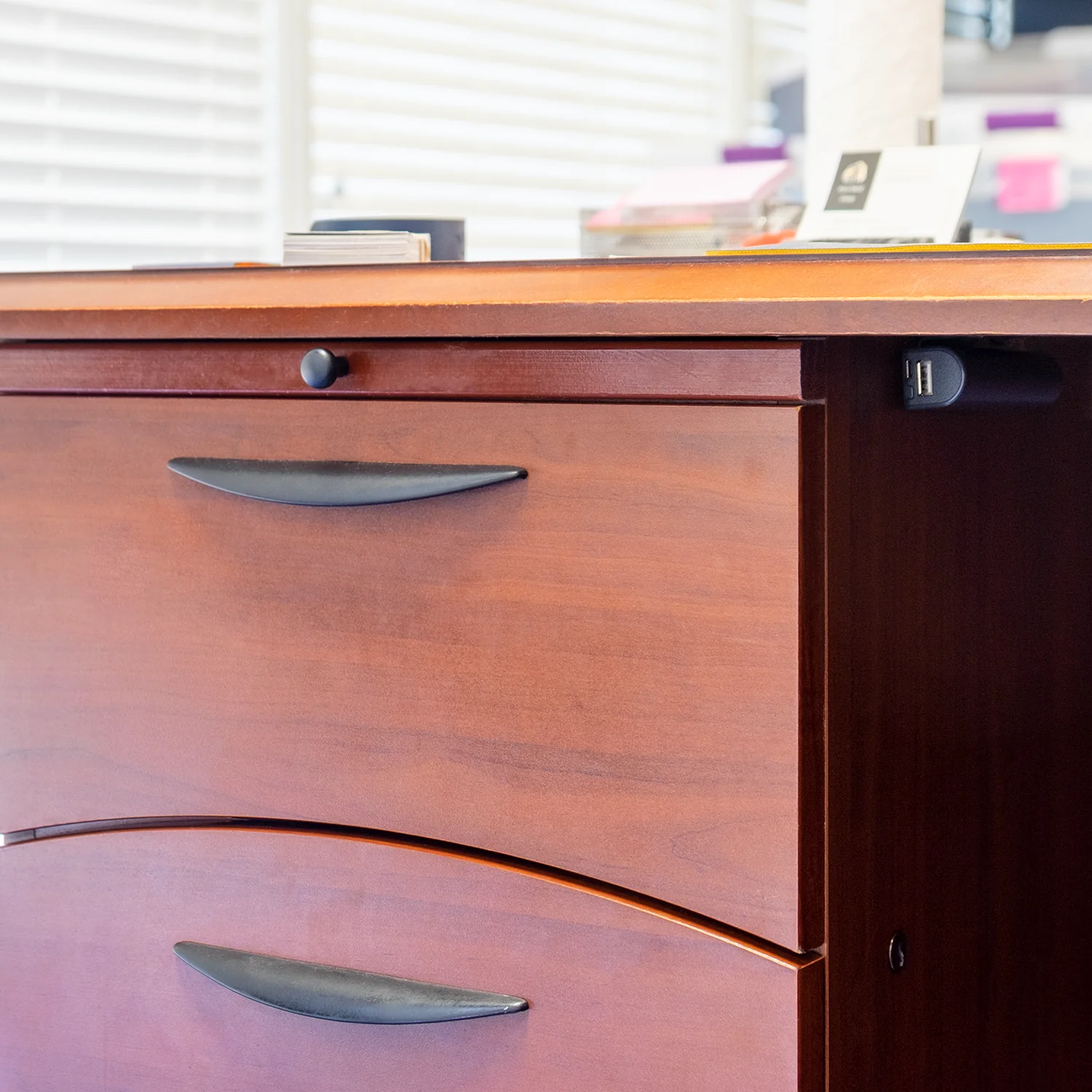 Rechargeable 150-Day Voice Recorder & Power Bank w/ Magnetic Mount - Image 3